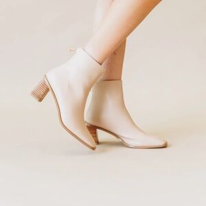Billini Hanna - Cashew - Square Toe Ankle Boots